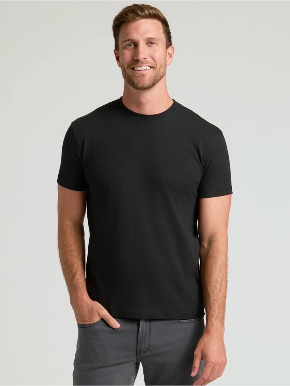 ⭐️ True Classic Black Short Sleeve Crew Neck Tee